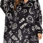 THREE POODLE Wearable Blanket Hoodie for Women